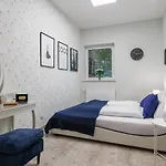 #partyhouse
