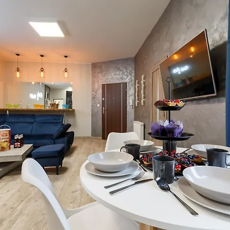 Apartment #partyhouse Poznan