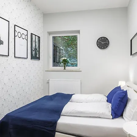 #partyhouse Lägenhet