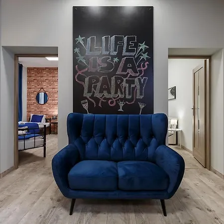 דירה #partyhouse