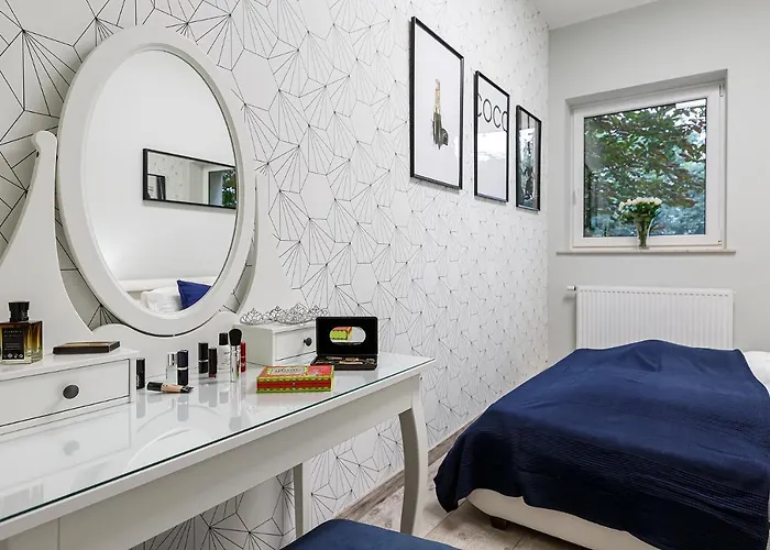 아파트 #partyhouse 포즈난