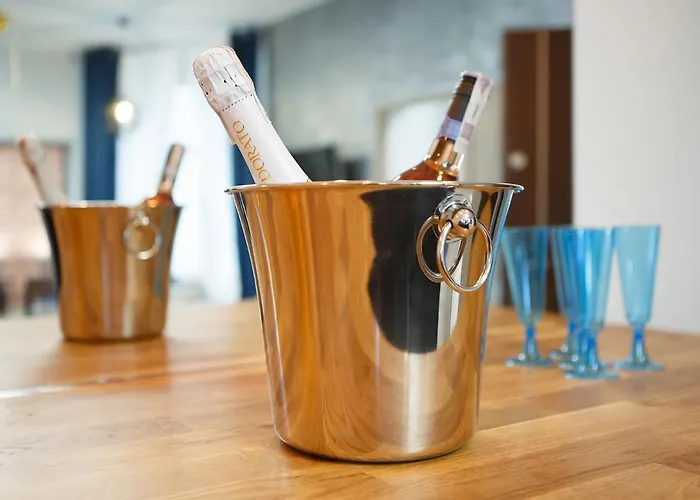 #partyhouse 아파트 *