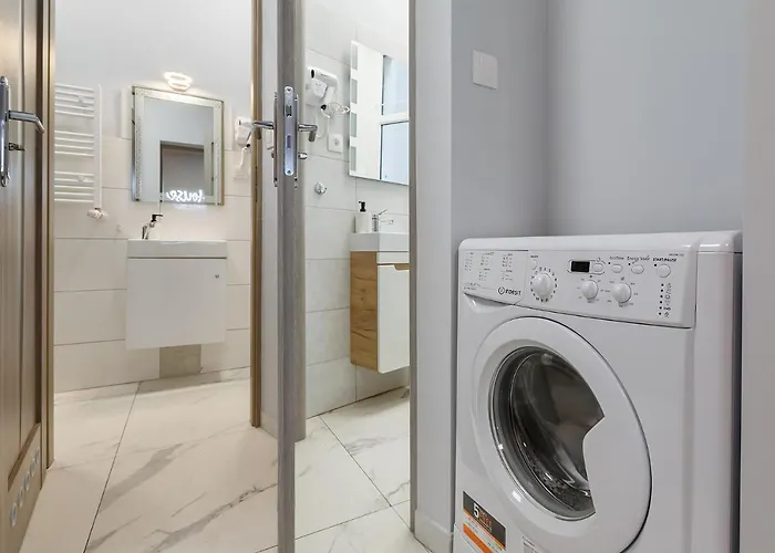 #partyhouse * Poznan